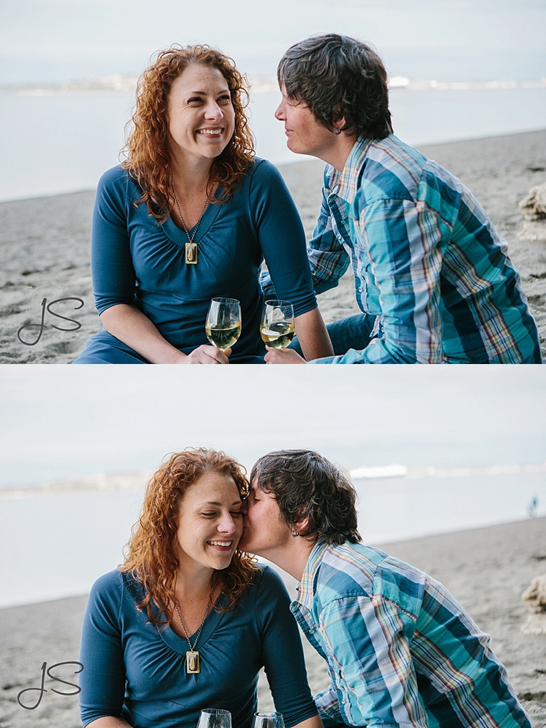 a same sex engagement portrait session at Point Defiance Park in Tacoma, WA by Jenny Storment Photography