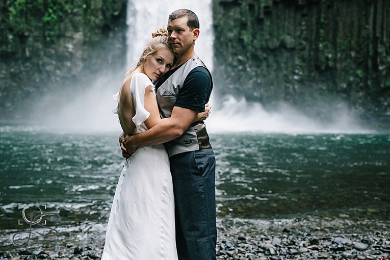 Abiqua Falls bridal themed styled shoot by Jenny Storment Photography