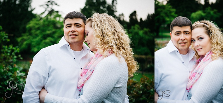 spring engagement photos at Point Defiance Park in Tacoma, WA by Jenny Storment Photography