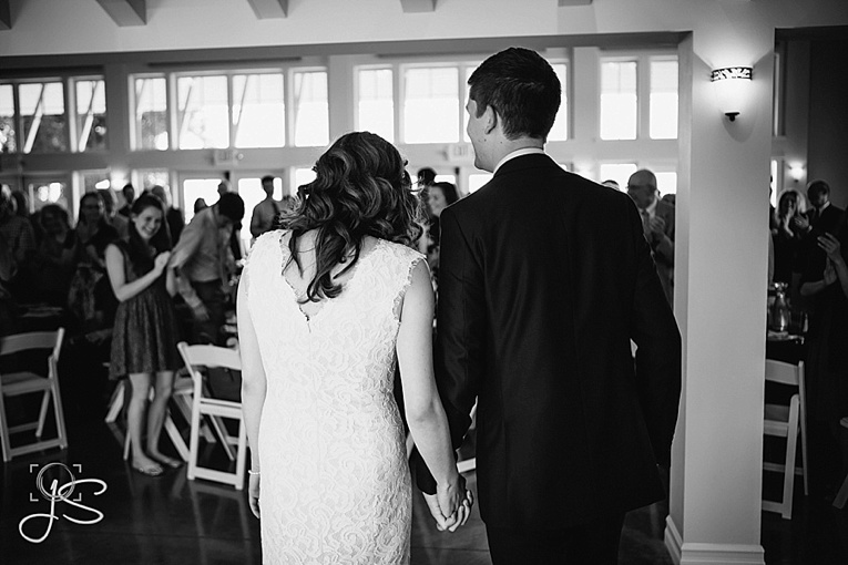 Port Gamble wedding photos by Jenny Storment Photography a Pacific northwest wedding photographer-89