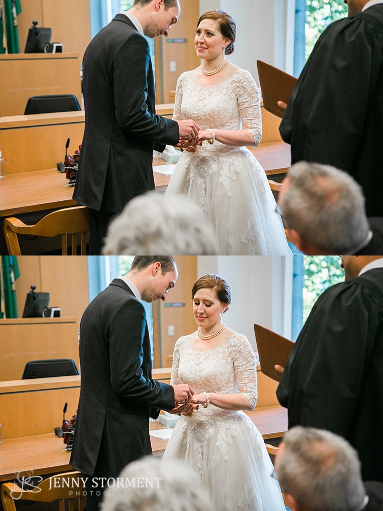 A seattle courthouse wedding photos by Jenny Storment Photography-22