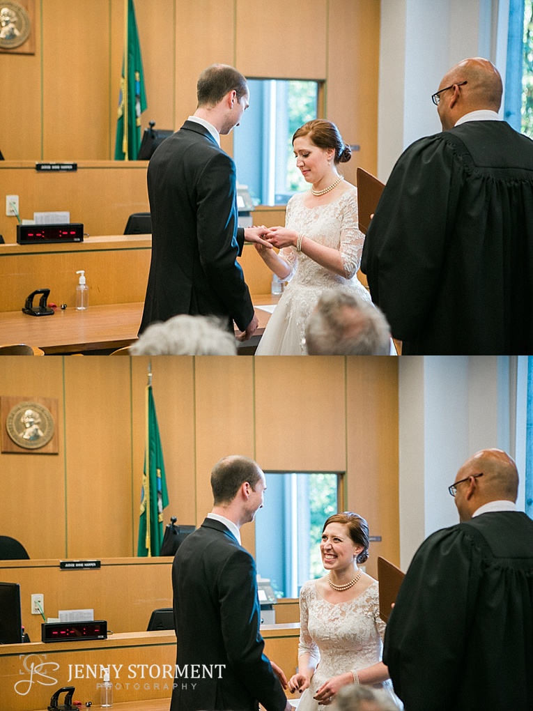 A seattle courthouse wedding photos by Jenny Storment Photography-23