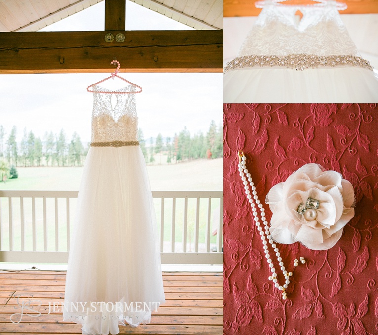 The Barn at Finley Point Wedding photos on Flathead Lake wedding photos by Jenny Storment Photography-3