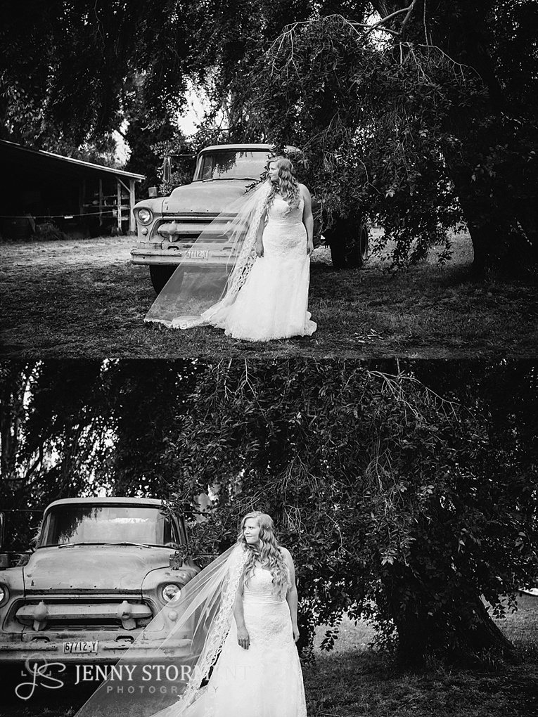 Eberle Barn wedding photos by Jenny Storment Photography-59