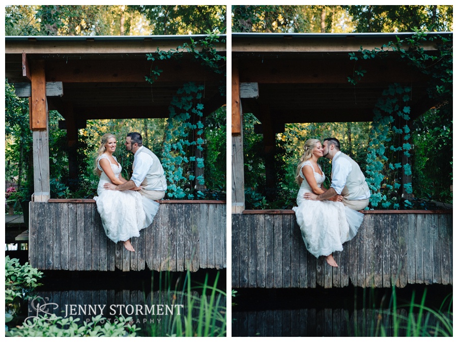 wedding photos at Maroni Meadows in Snohomish Washington by Jenny Storment Photography-36