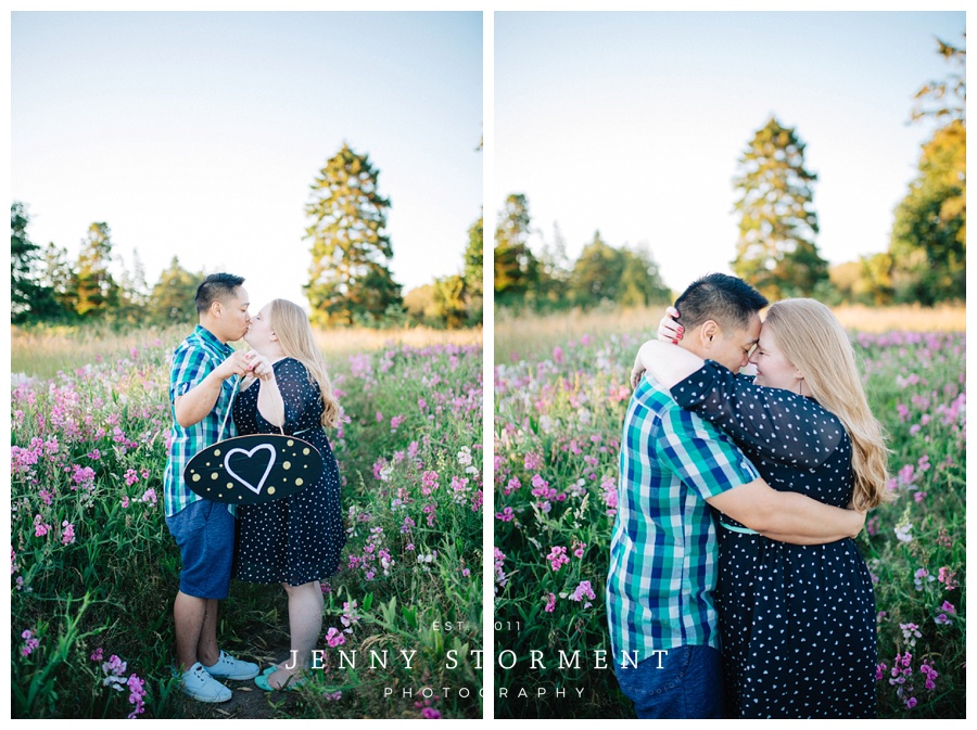 a discovery park engagement session by Jenny Storment Photography-4