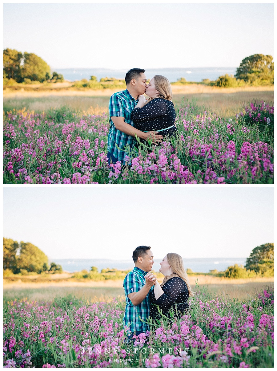a discovery park engagement session by Jenny Storment Photography-9