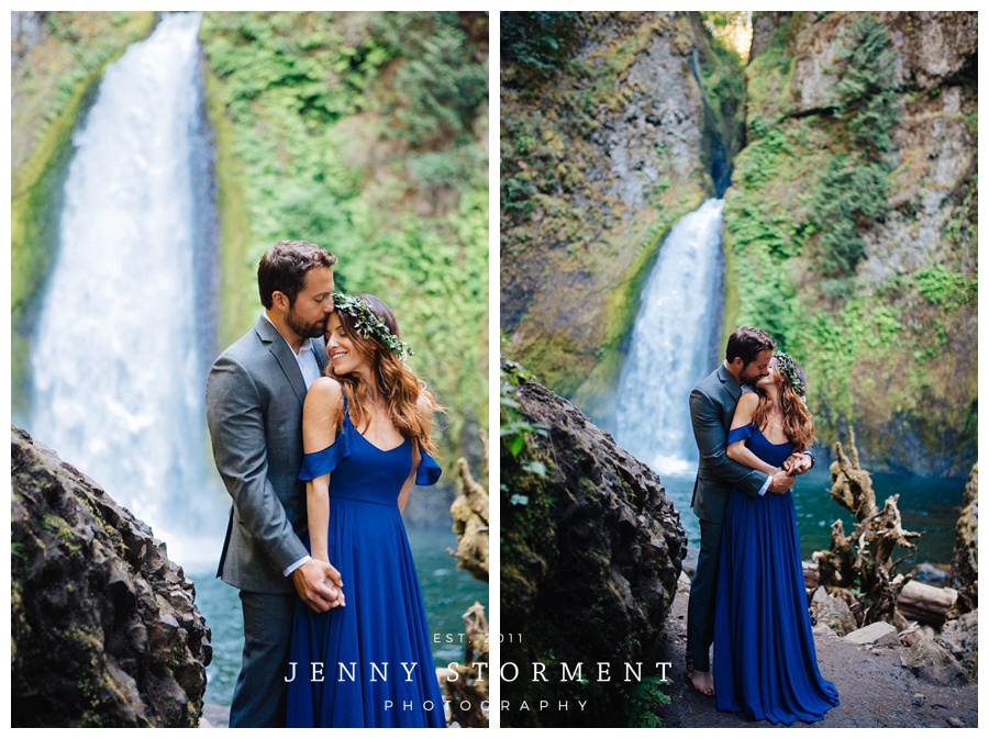 Wahclella Falls elopement photos by Jenny Storment Photography-26